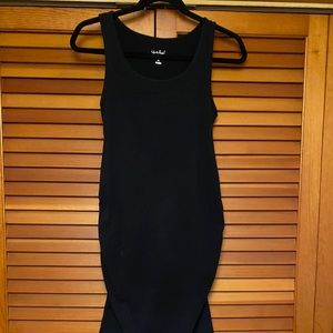 Isabel maternity body-con midi dress